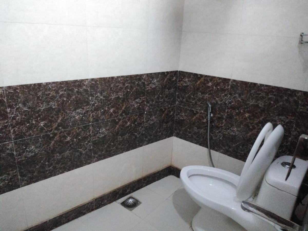 Airport Hotel Edge Home Stay Nueva Delhi Exterior foto